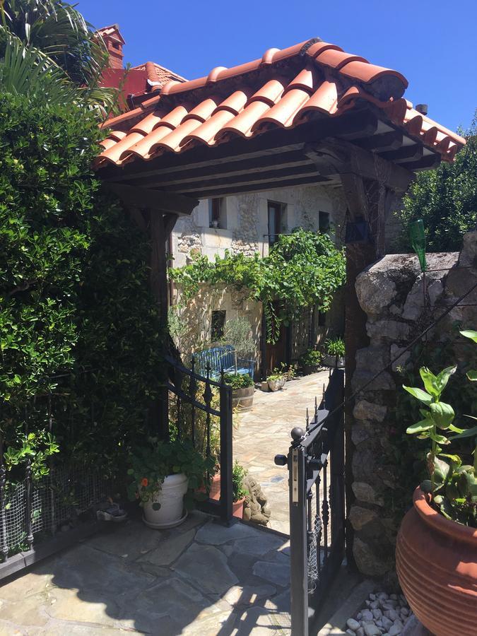 Posada Soano Bagian luar foto